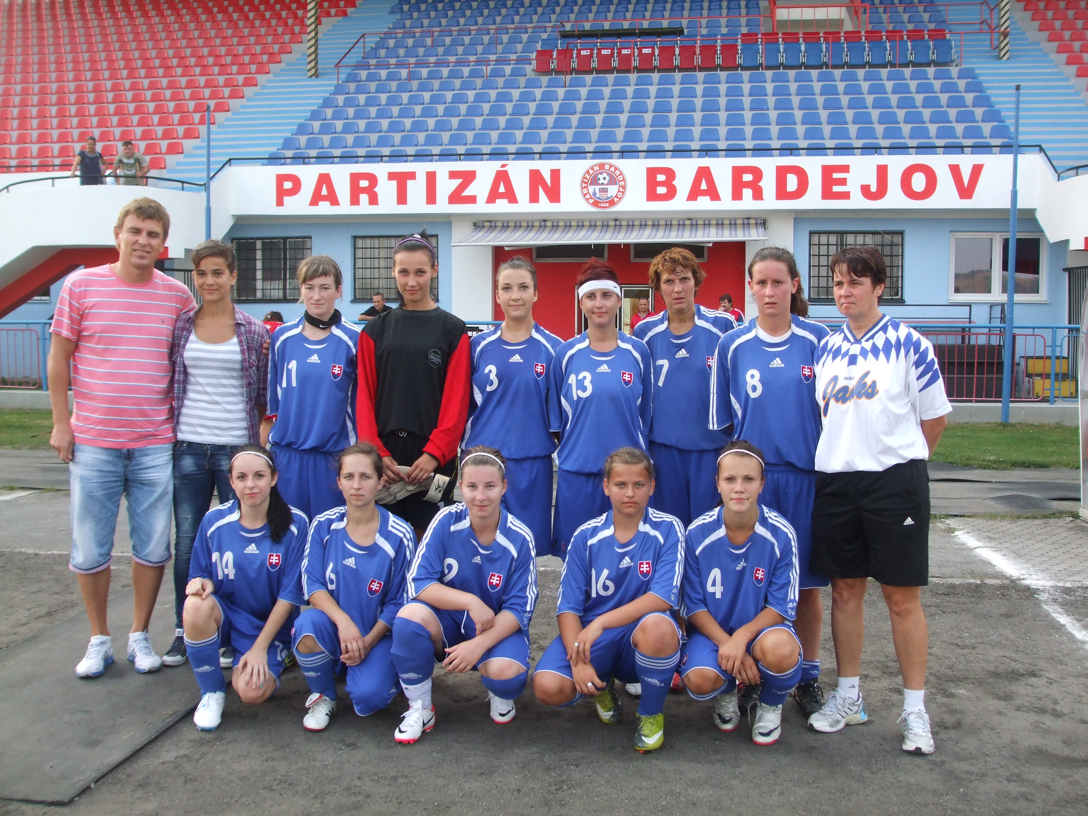 Humenčanky  v  bardejove