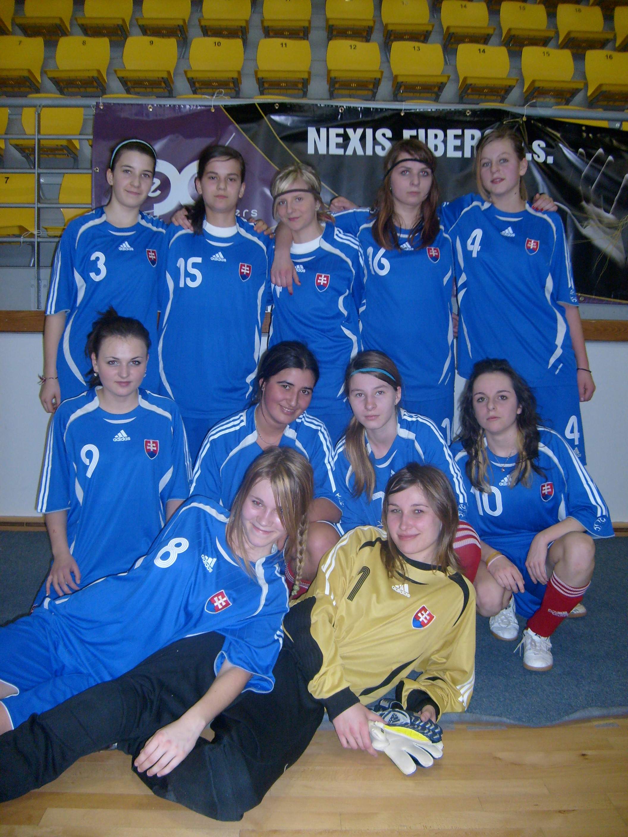 ST.žiačky   ŠK ŠTICH.jpg