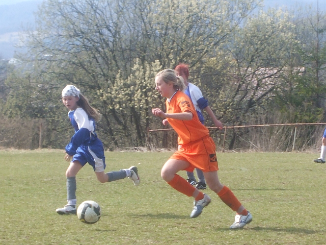 SELCE  DUBIAKOVAOranžova3.4.2010 Bystrica 002.jpg